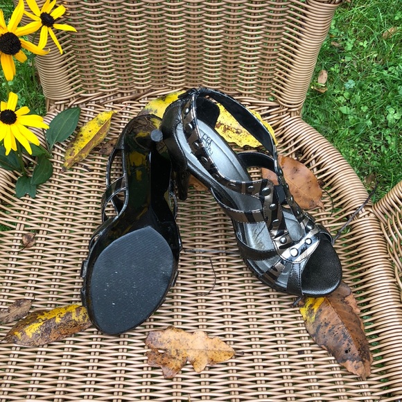 BKE Heels - Picture 8 of 8